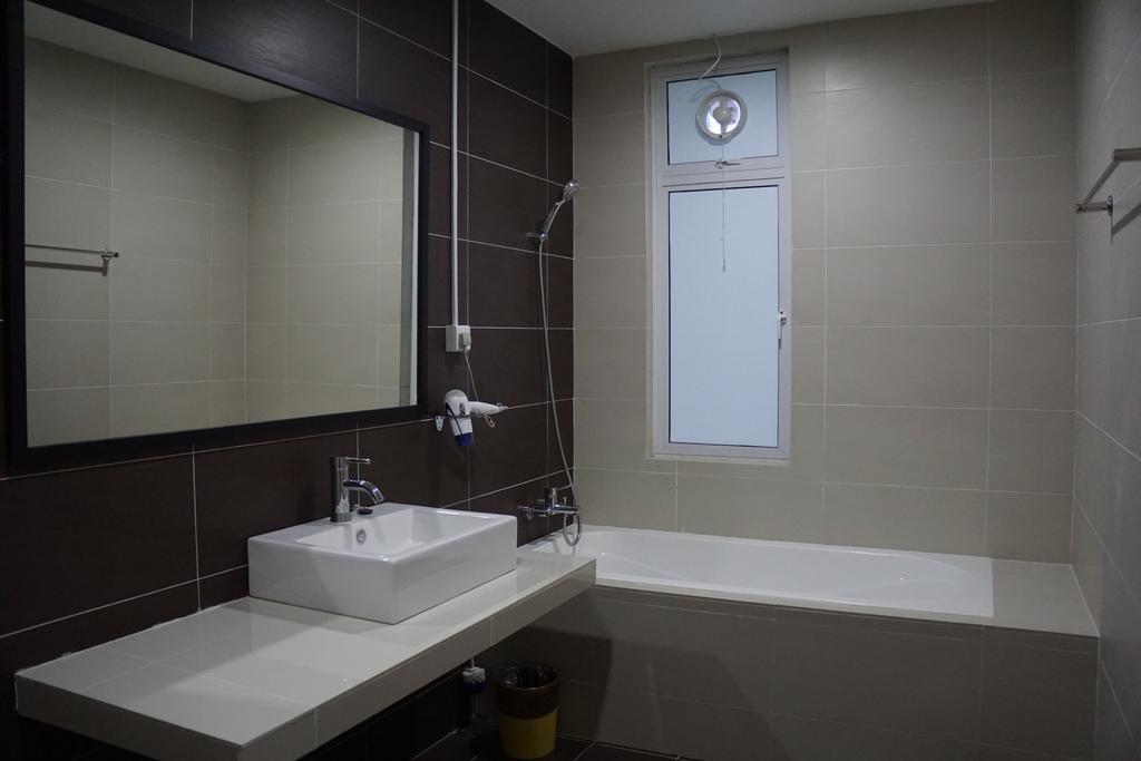 Shamrock Boutique Villa - Stay For 12 Person Batu Ferringhi Room photo